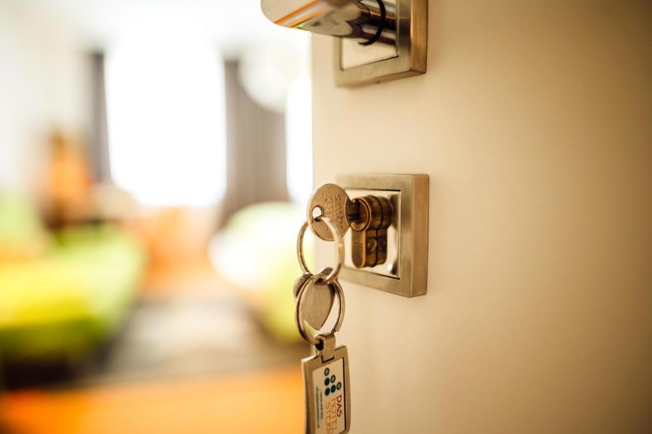 Das Hotel Stern, B&B Kg - Digital & Contactless Check-In Sankt Gilgen Esterno foto
