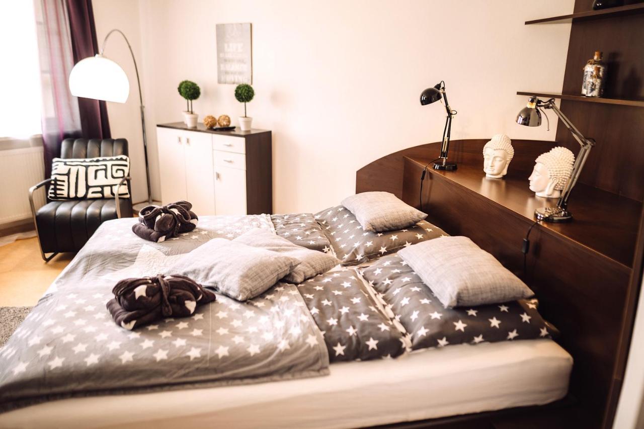 Das Hotel Stern, B&B Kg - Digital & Contactless Check-In Sankt Gilgen Esterno foto