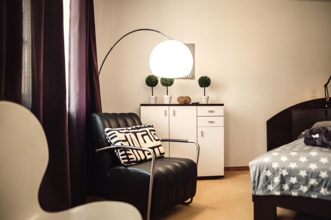 Das Hotel Stern, B&B Kg - Digital & Contactless Check-In Sankt Gilgen Esterno foto