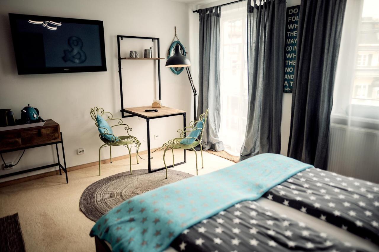 Das Hotel Stern, B&B Kg - Digital & Contactless Check-In Sankt Gilgen Esterno foto