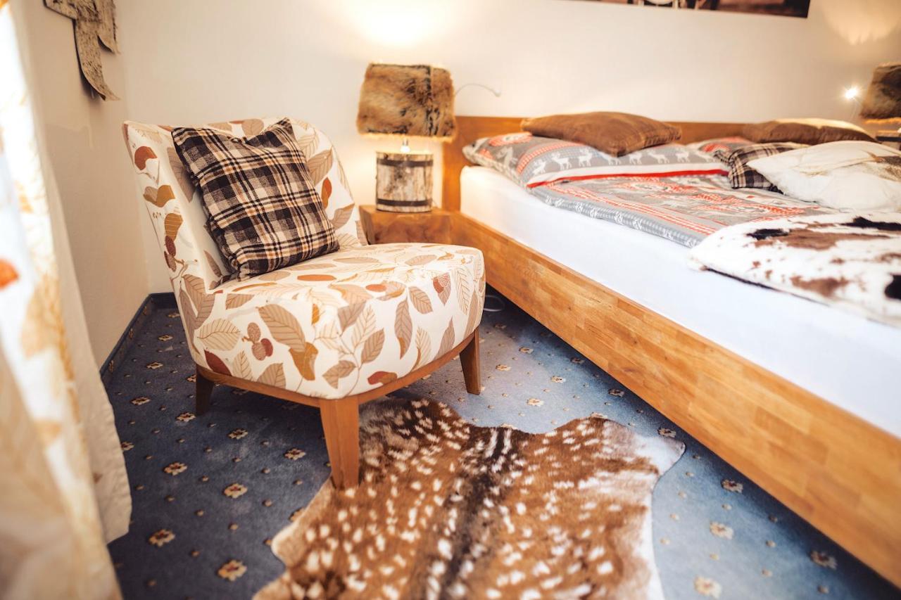 Das Hotel Stern, B&B Kg - Digital & Contactless Check-In Sankt Gilgen Esterno foto