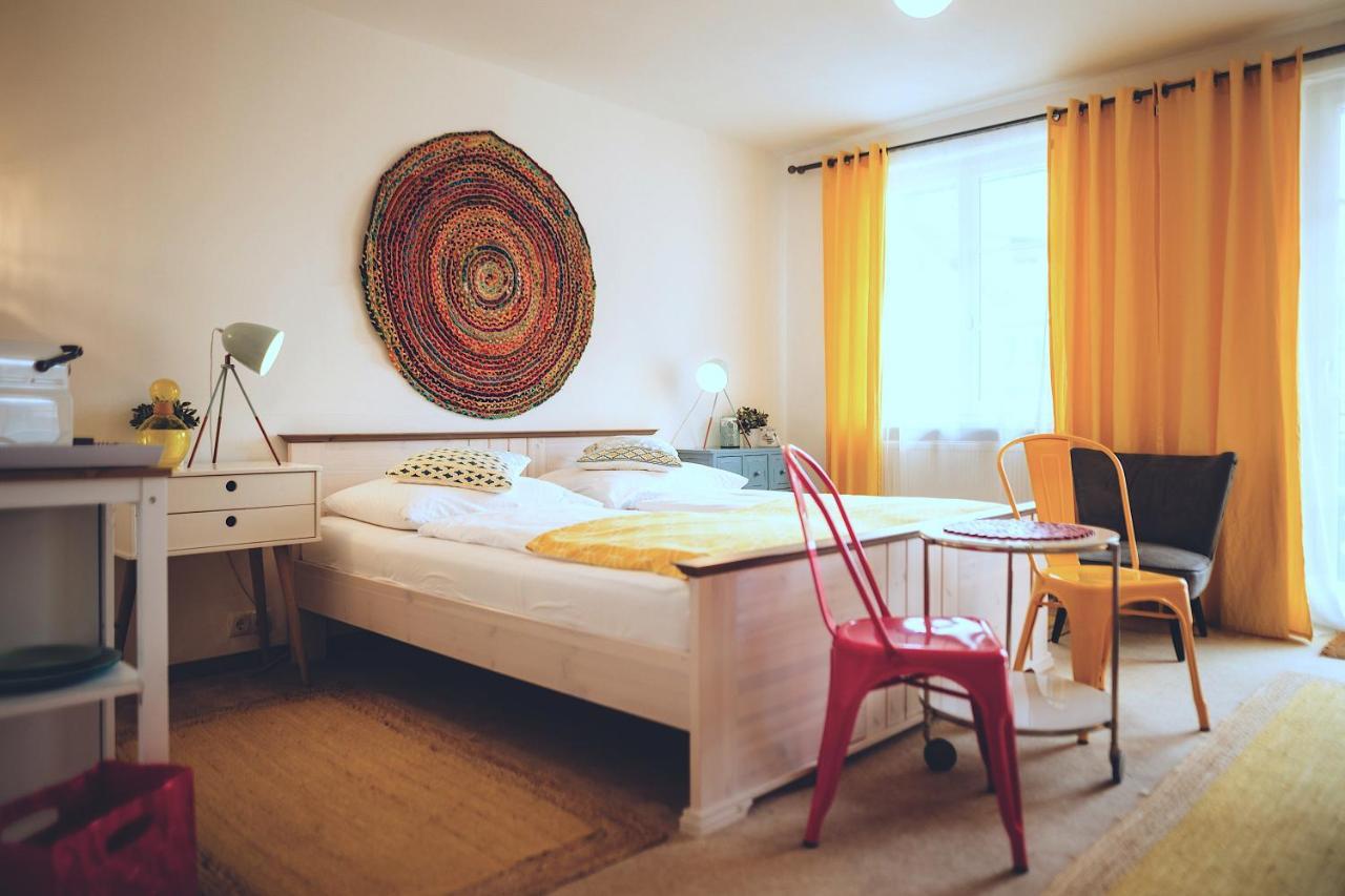 Das Hotel Stern, B&B Kg - Digital & Contactless Check-In Sankt Gilgen Esterno foto