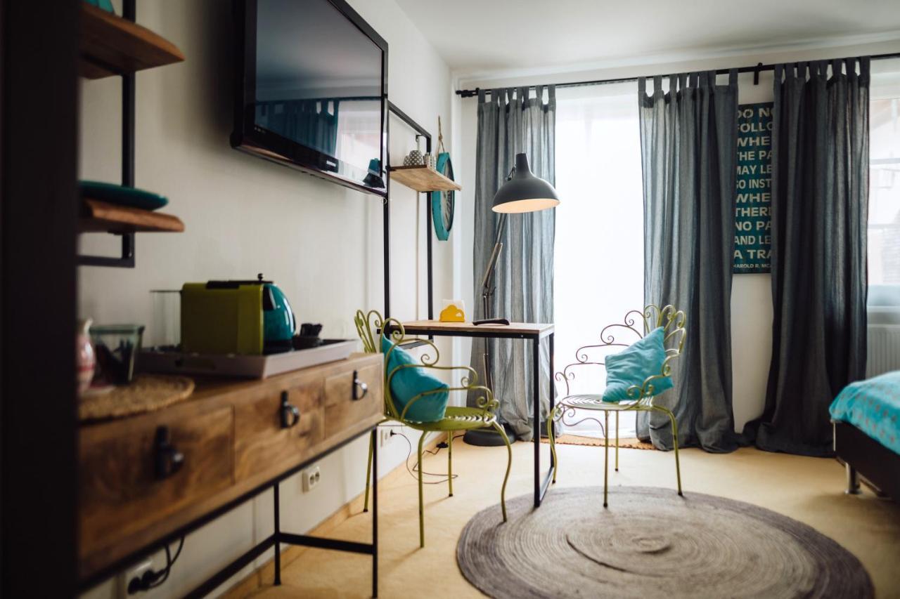 Das Hotel Stern, B&B Kg - Digital & Contactless Check-In Sankt Gilgen Esterno foto